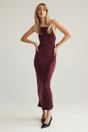 Dress in lyocell & viscose blend / 03 / 31 / dark cherry