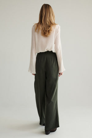 Tencel™ trousers / 05 / 02 / autumn green