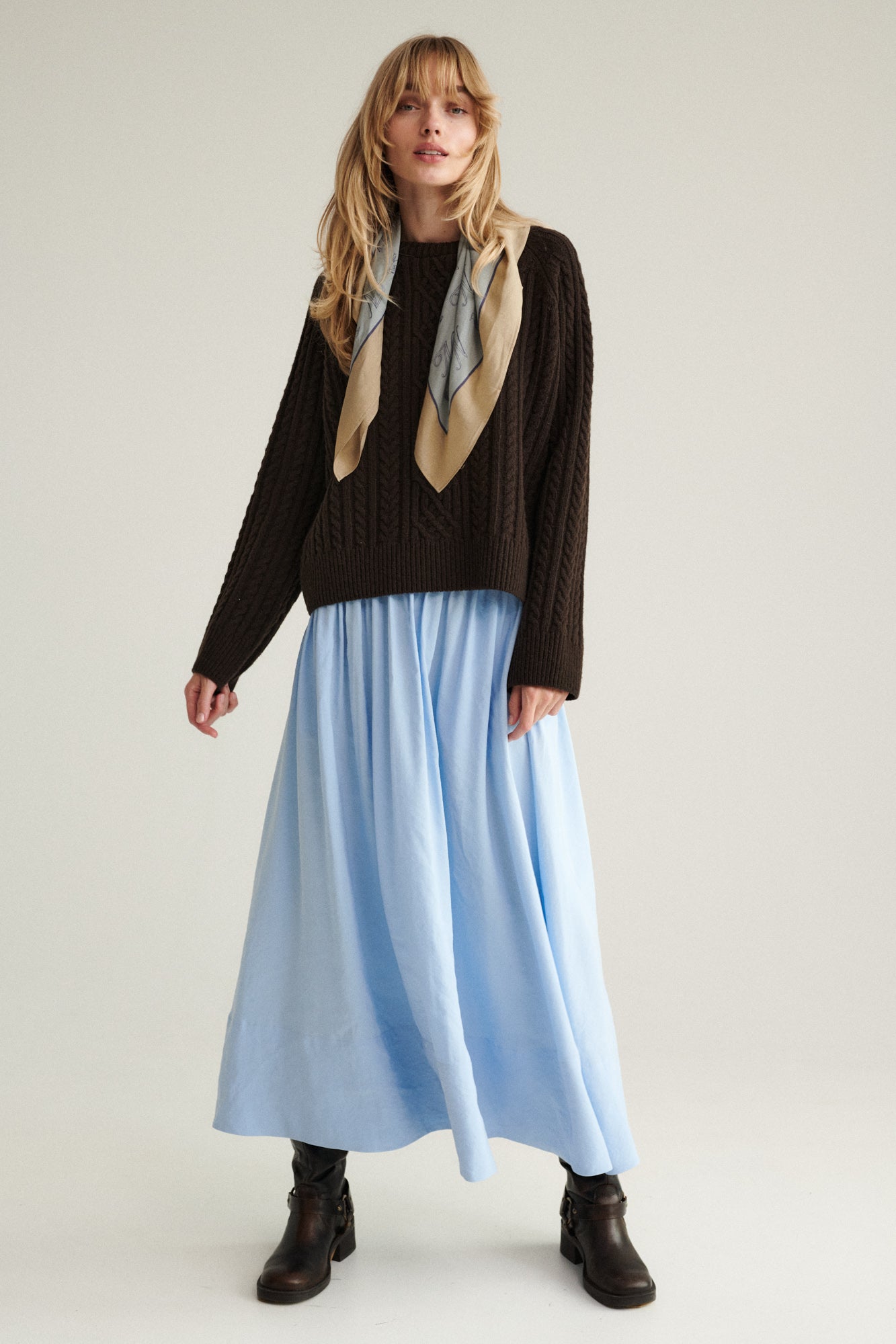 Skirt in modal / 07 / 11 / glacier blue