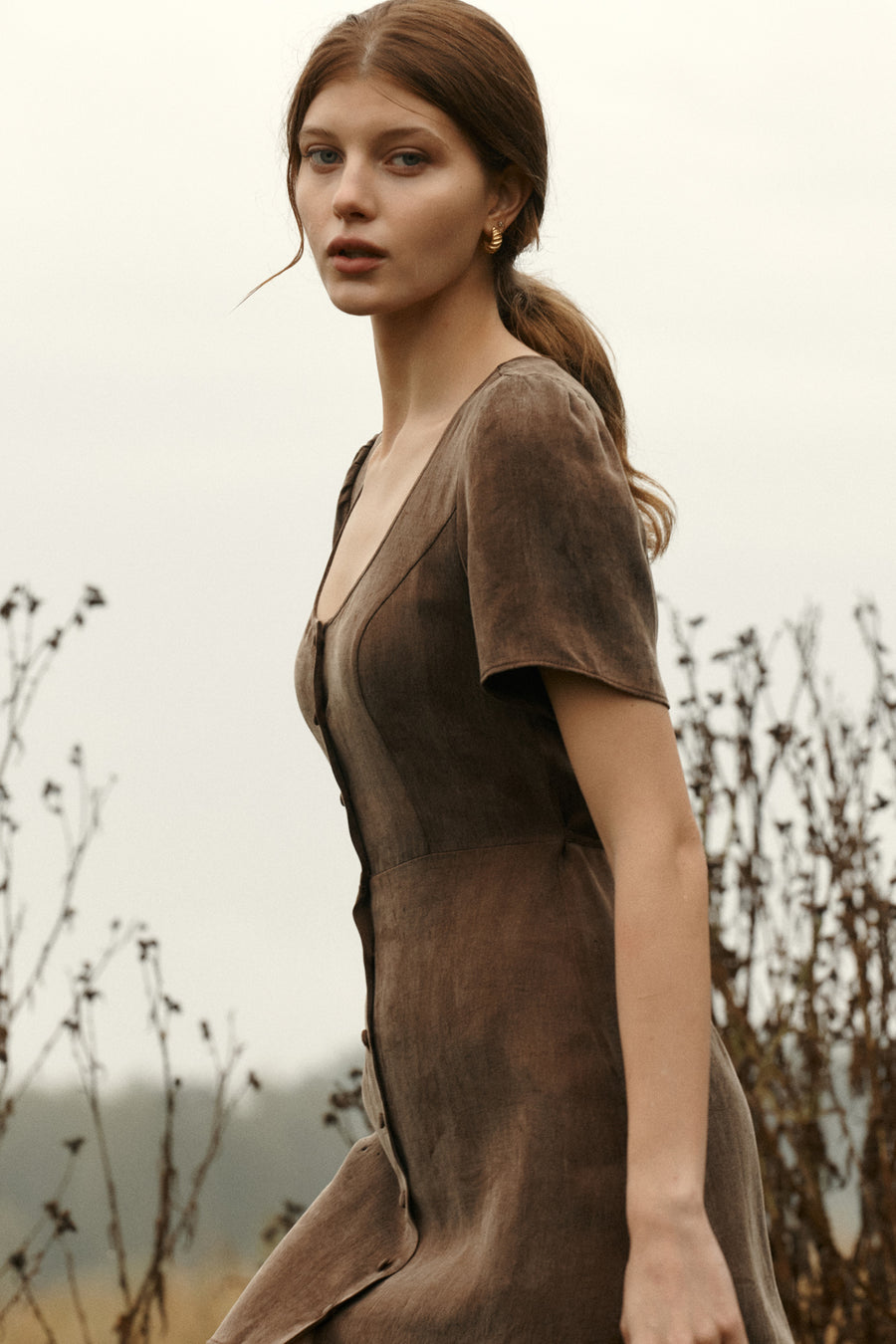 Dress in lyocell & viscose blend / 03 / 28 / milk chocolate