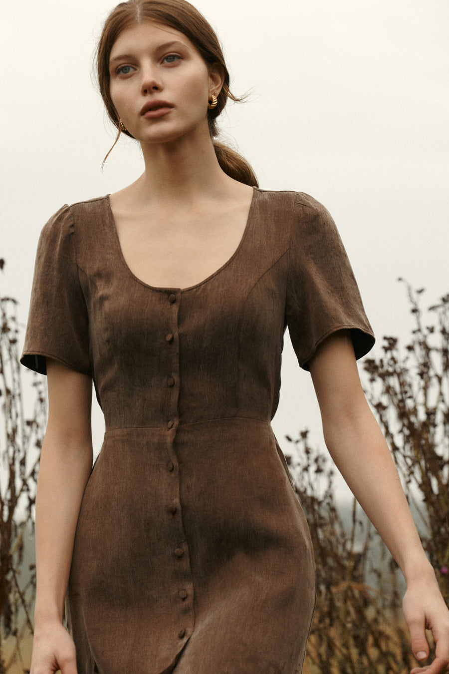 Dress in lyocell & viscose blend / 03 / 28 / milk chocolate