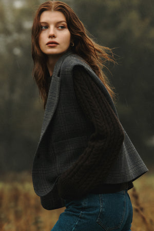 Vest in wool / 22 / 02 / silver lake