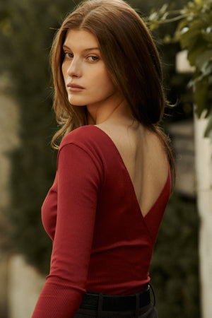 Bodysuit in organic cotton / 01 / 06 / maroon red