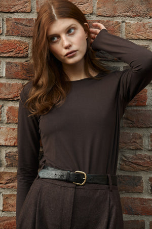 Longsleeve in viscose / 14 / 08 / ebony wood