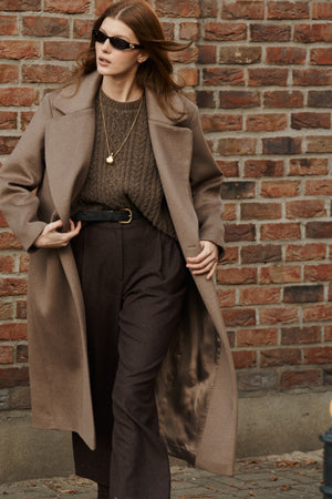 Coat in wool / 18 / 15 / mocha coffee