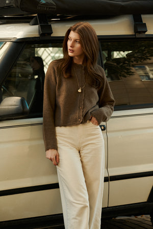 Cardigan in wool / 16 / 15 / antique brown