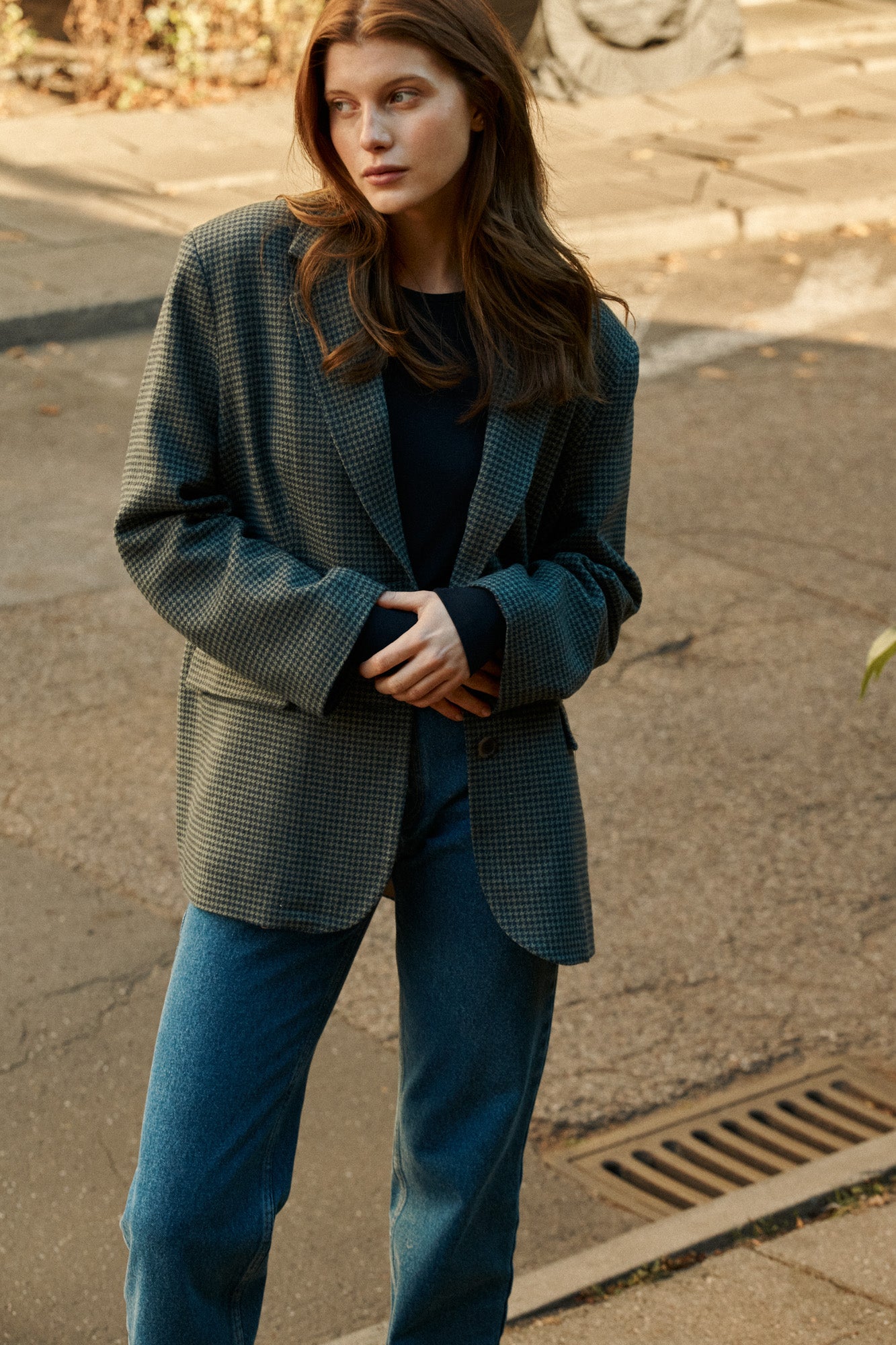 Blazer in virgin wool & viscose blend / 18 / 09 / misty forest