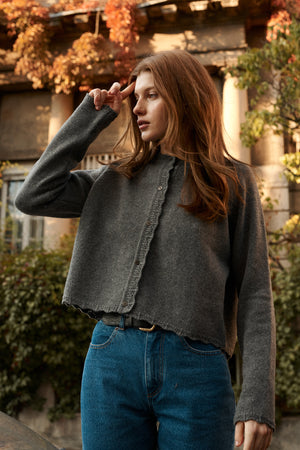 Cardigan in wool / 16 / 15 / stone grey