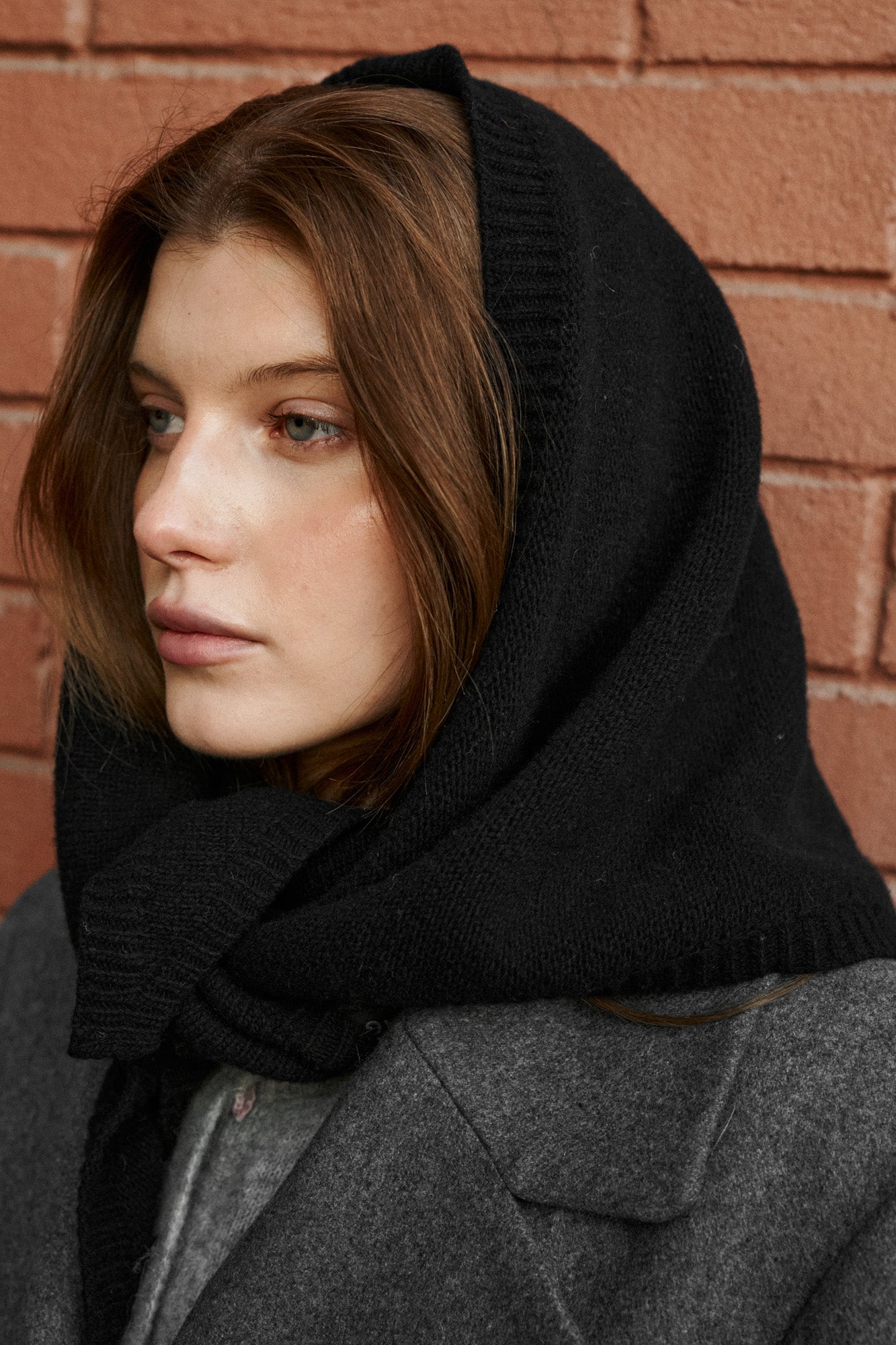 Scarf in wool / 21 / 24 / onyx black