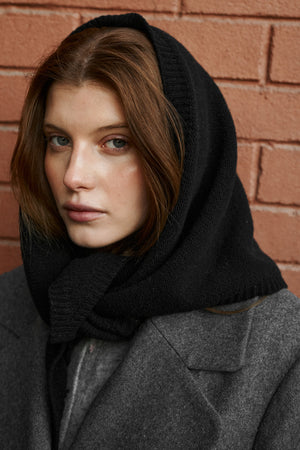 Scarf in wool / 21 / 24 / onyx black