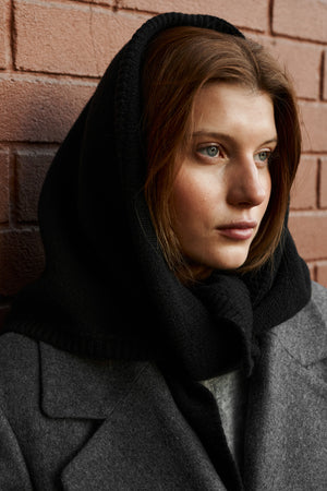 Scarf in wool / 21 / 24 / onyx black