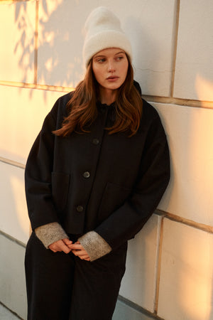 Beanie in mohair & alpaca blend / 21 / 15 / cream white