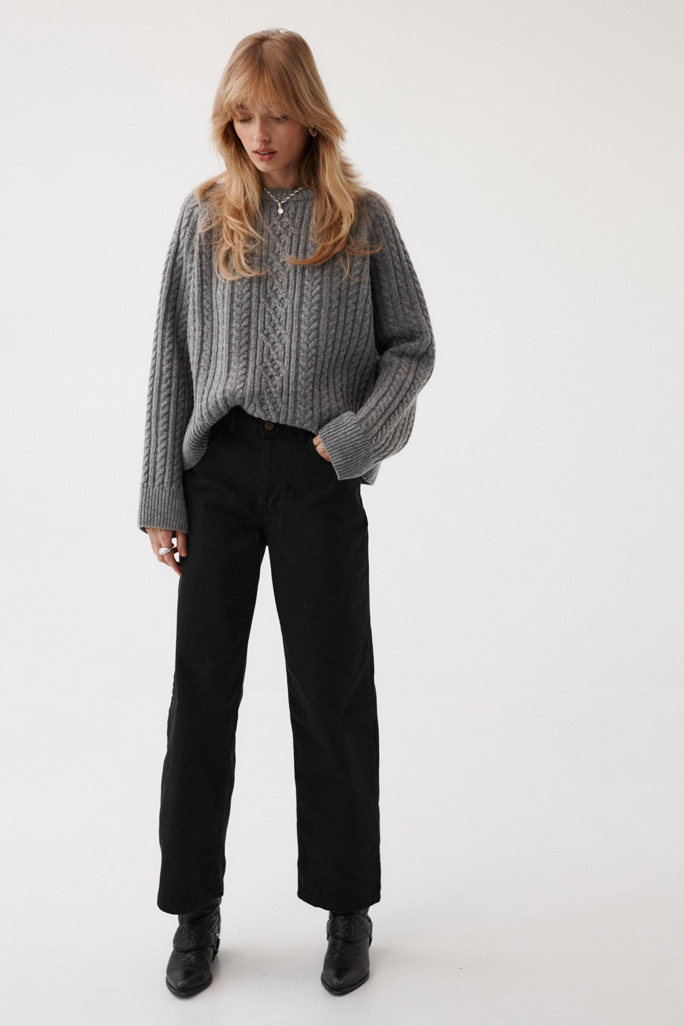 Sweater in wool / 16 / 19 / light graphite