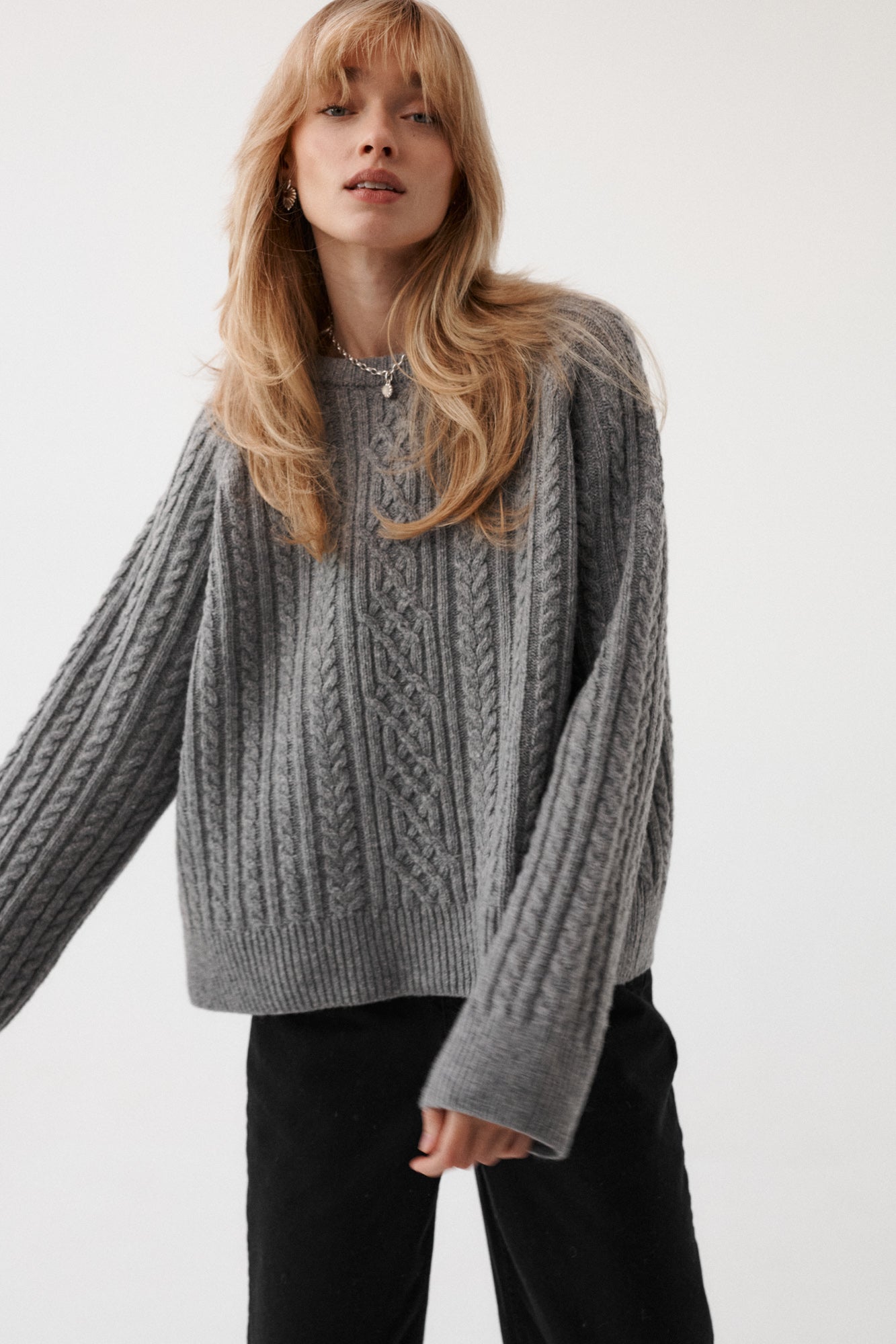 Sweater in wool / 16 / 19 / light graphite