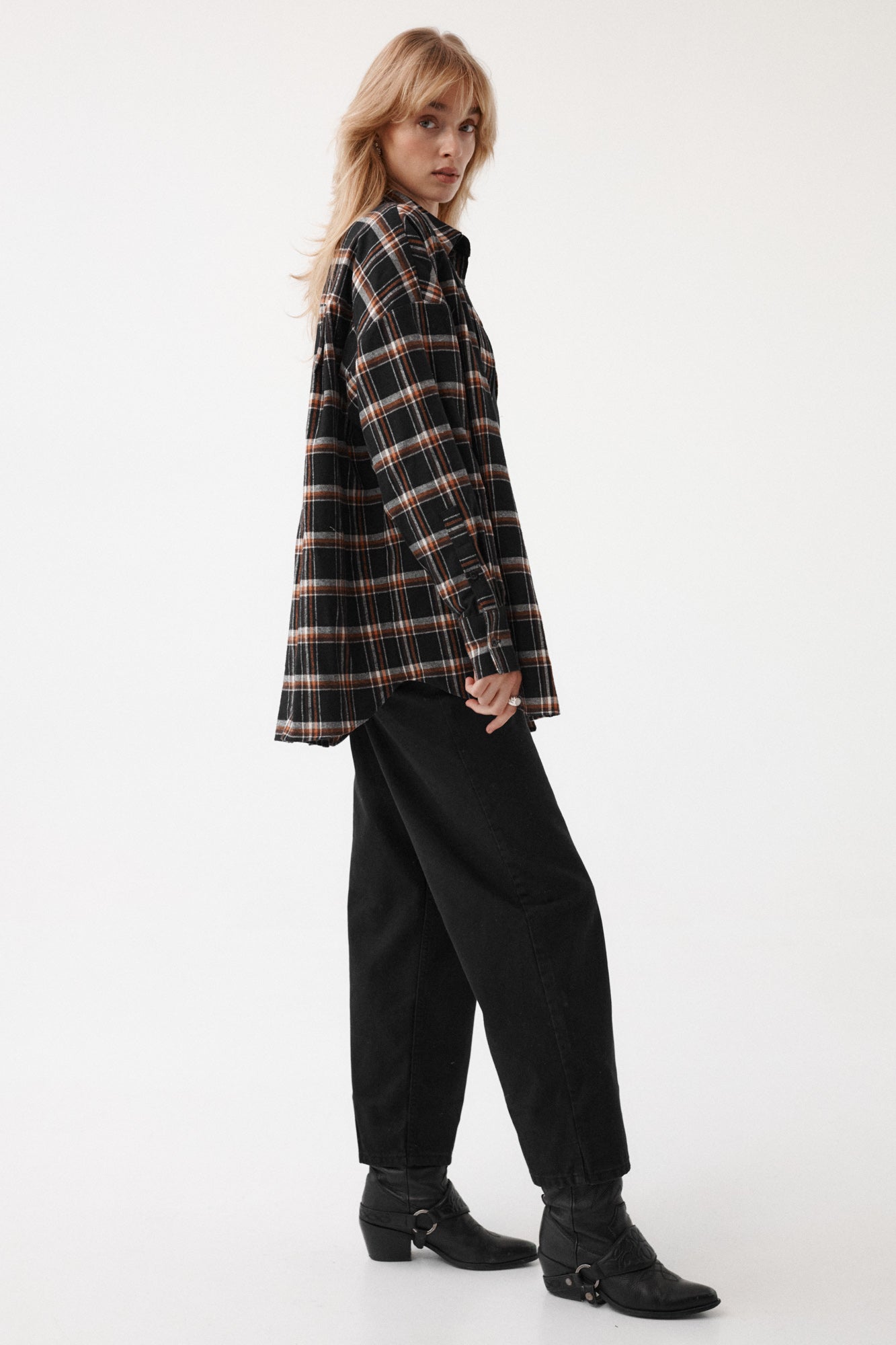 Diagonal trousers / 05 / 21 / onyx black