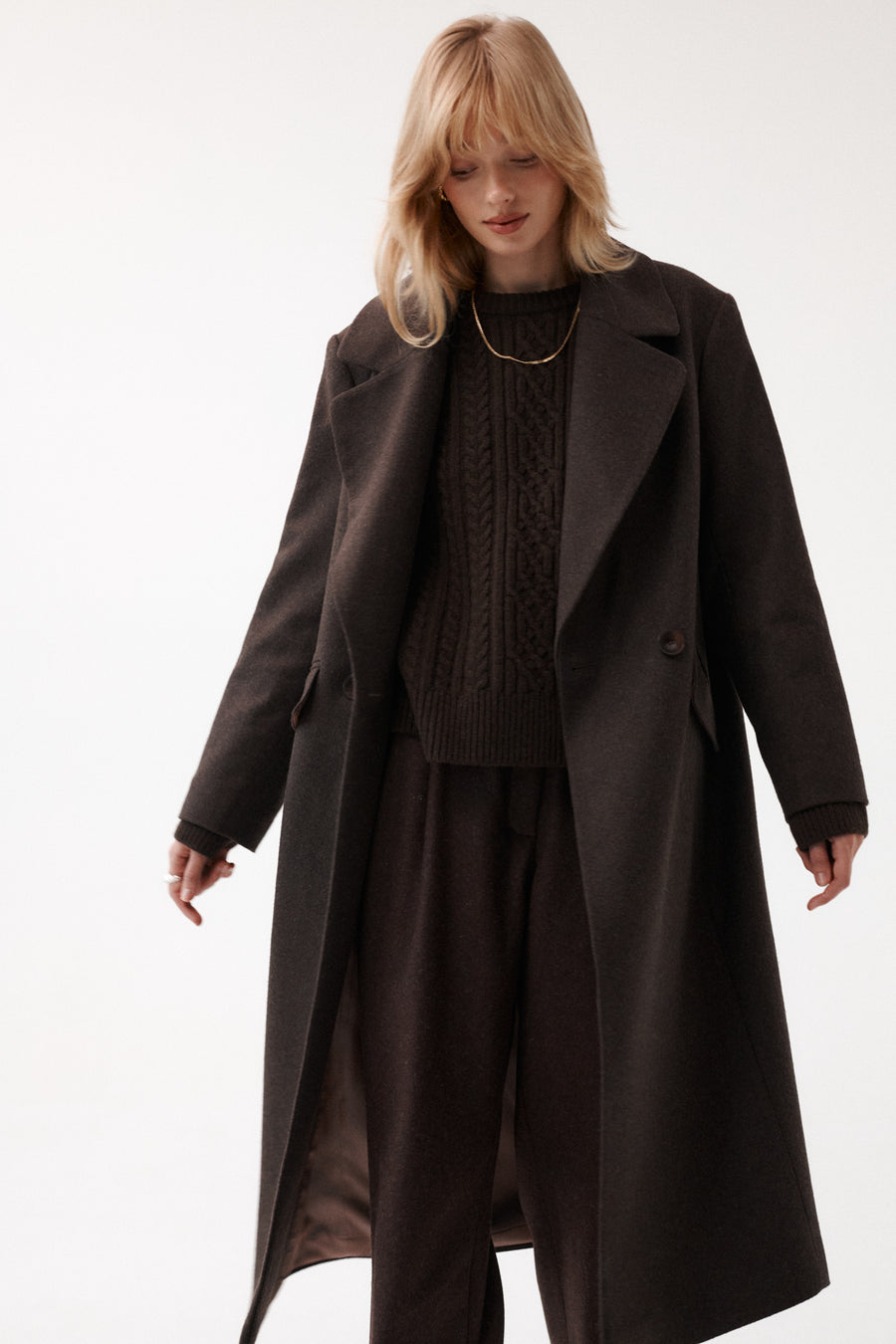 Coat in wool / 18 / 15 / ebony wood