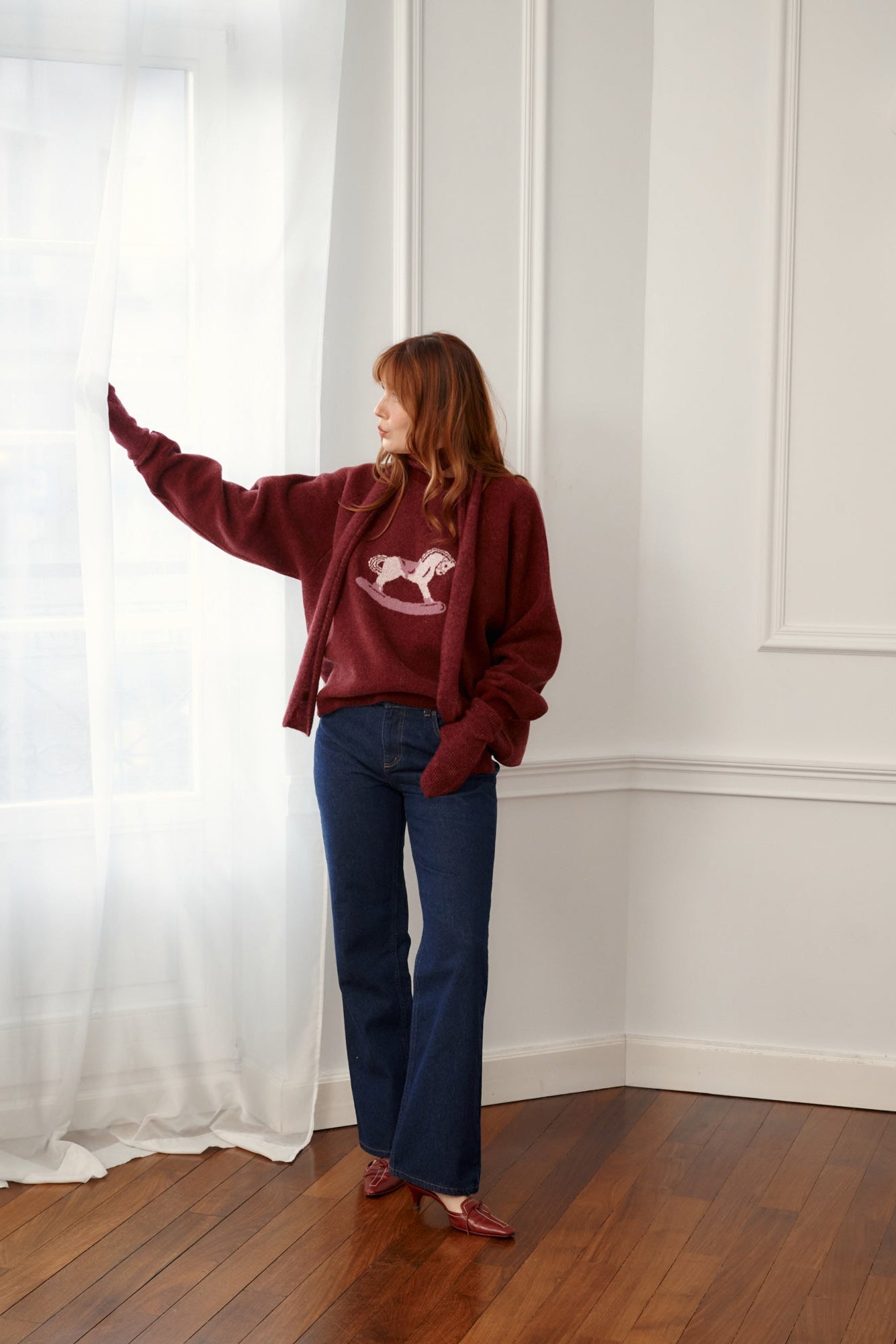 *alpaca-wool-scarf-21-26-mauvewood*?The model is 173 cm tall and wears size M/L?