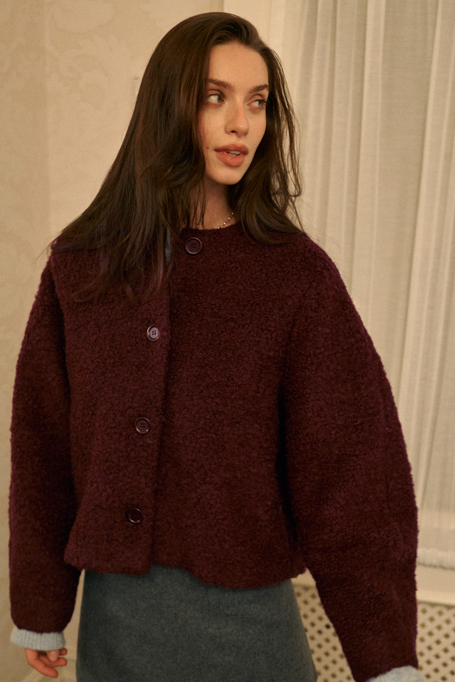 *wool-skirt-07-14-stone-grey*?The model is 175 cm tall and wears size M/L?