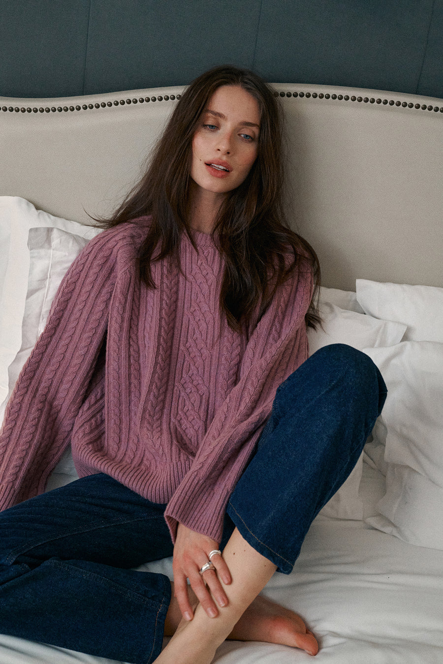 *jeans-from-recycled-cotton-05-22-dark-indigo*?The model is 175 cm tall and wears size M/L?