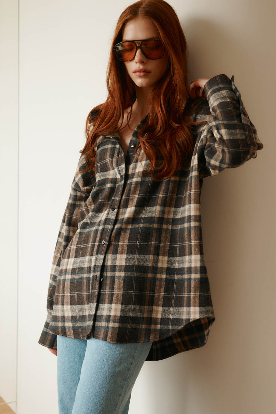  *jeans-from-recycled-cotton-05-18-light-indigo* ?The model is 175 cm tall and wears size M/L?