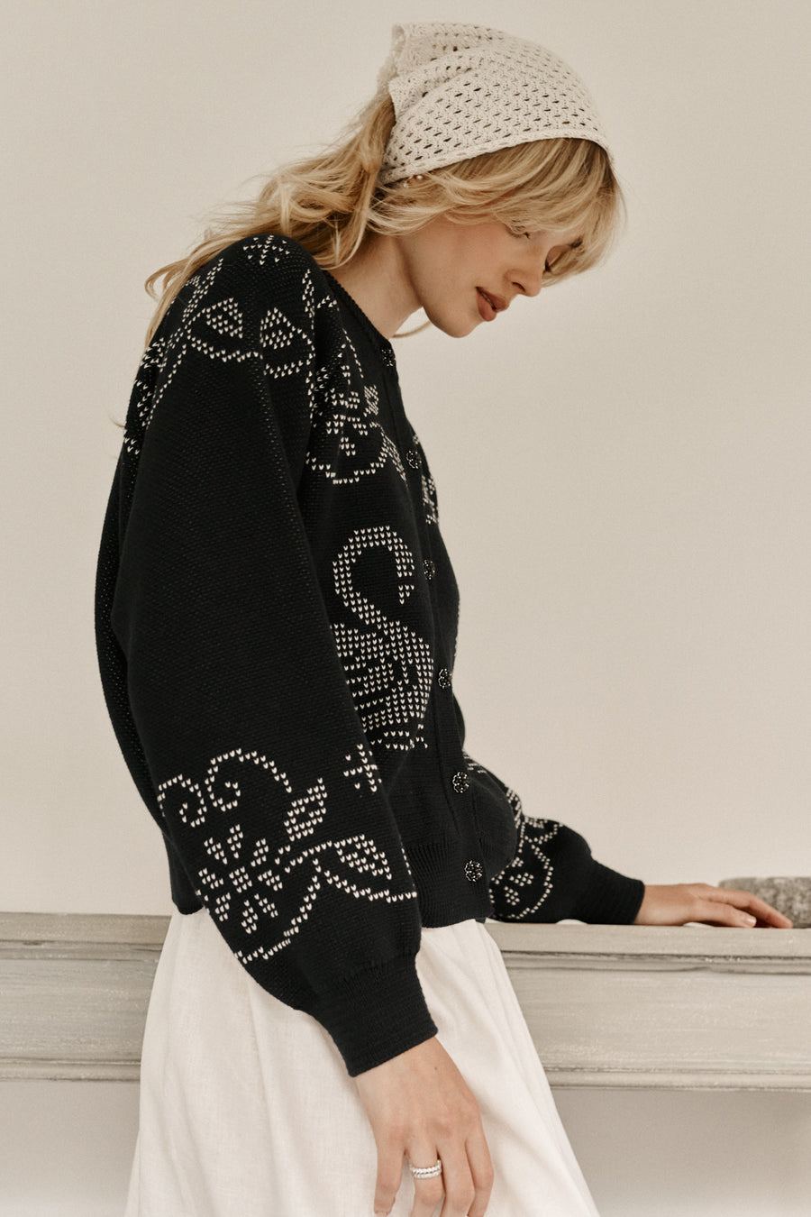 Cardigan in organic cotton / 16 / 27 / black swan