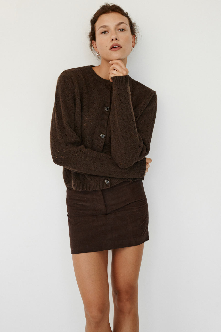 ?The model is 176cm tall and wears size M/L?