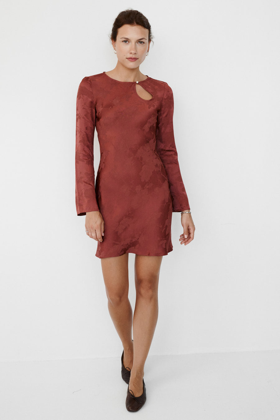 Dress in rayon / 03 / 49 / red ochre