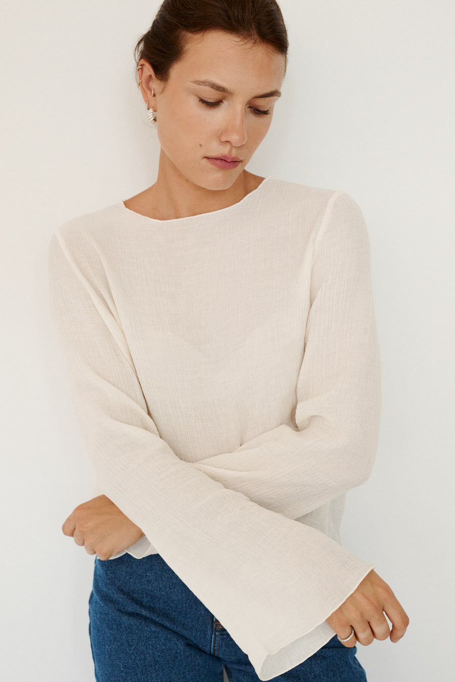 Blouse in viscose / 12 / 21 / cream white