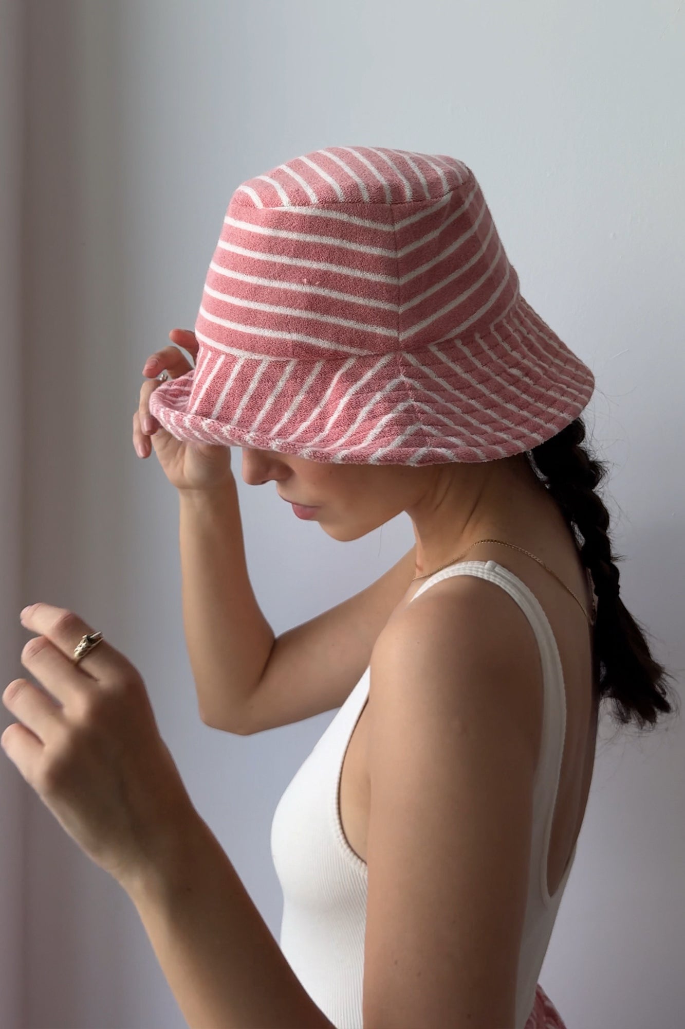 Terry cotton bucket hat / 21 / 09 / coral stripes