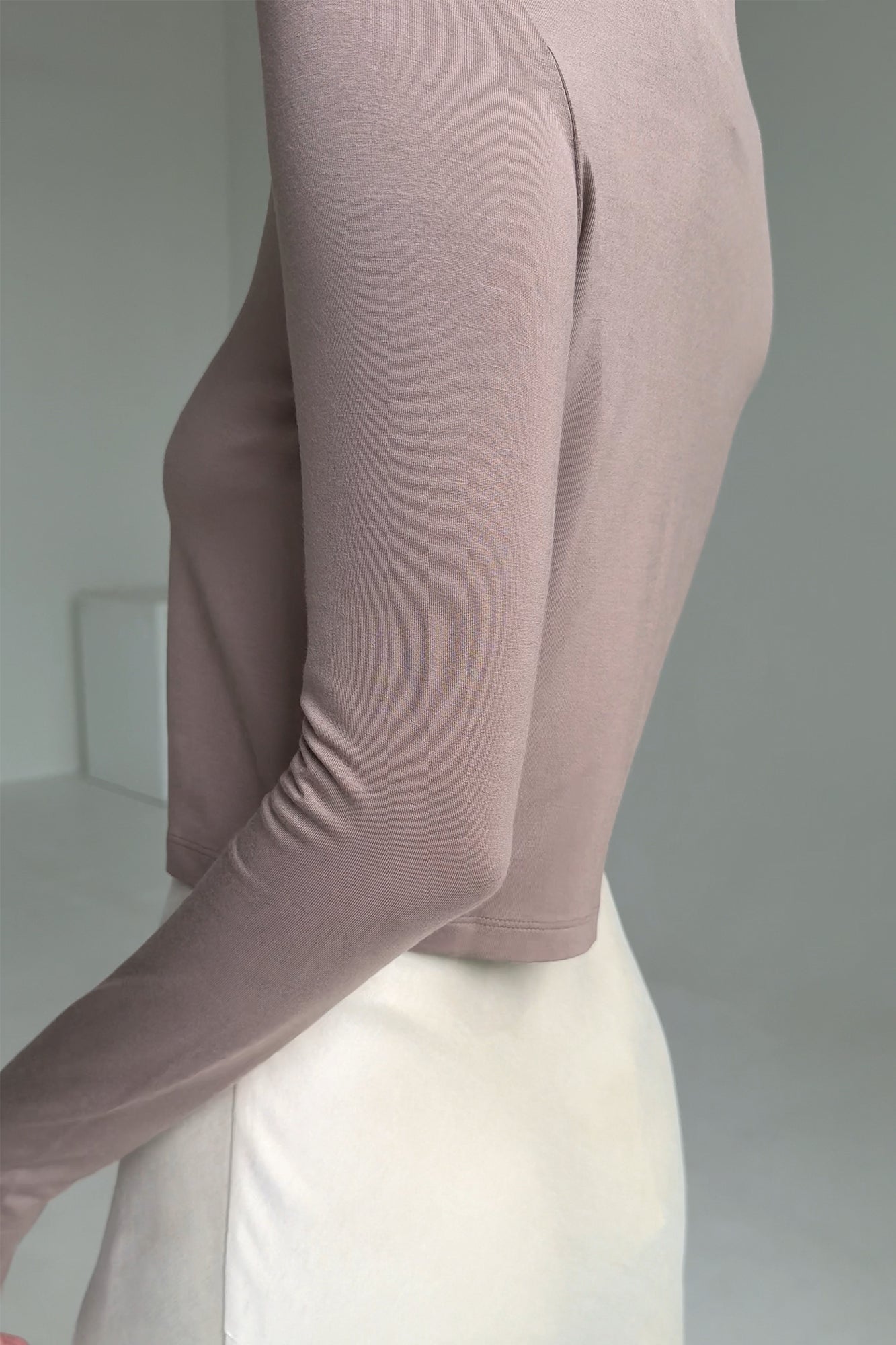 Longsleeve in viscose / 14 / 27 / mocha coffee