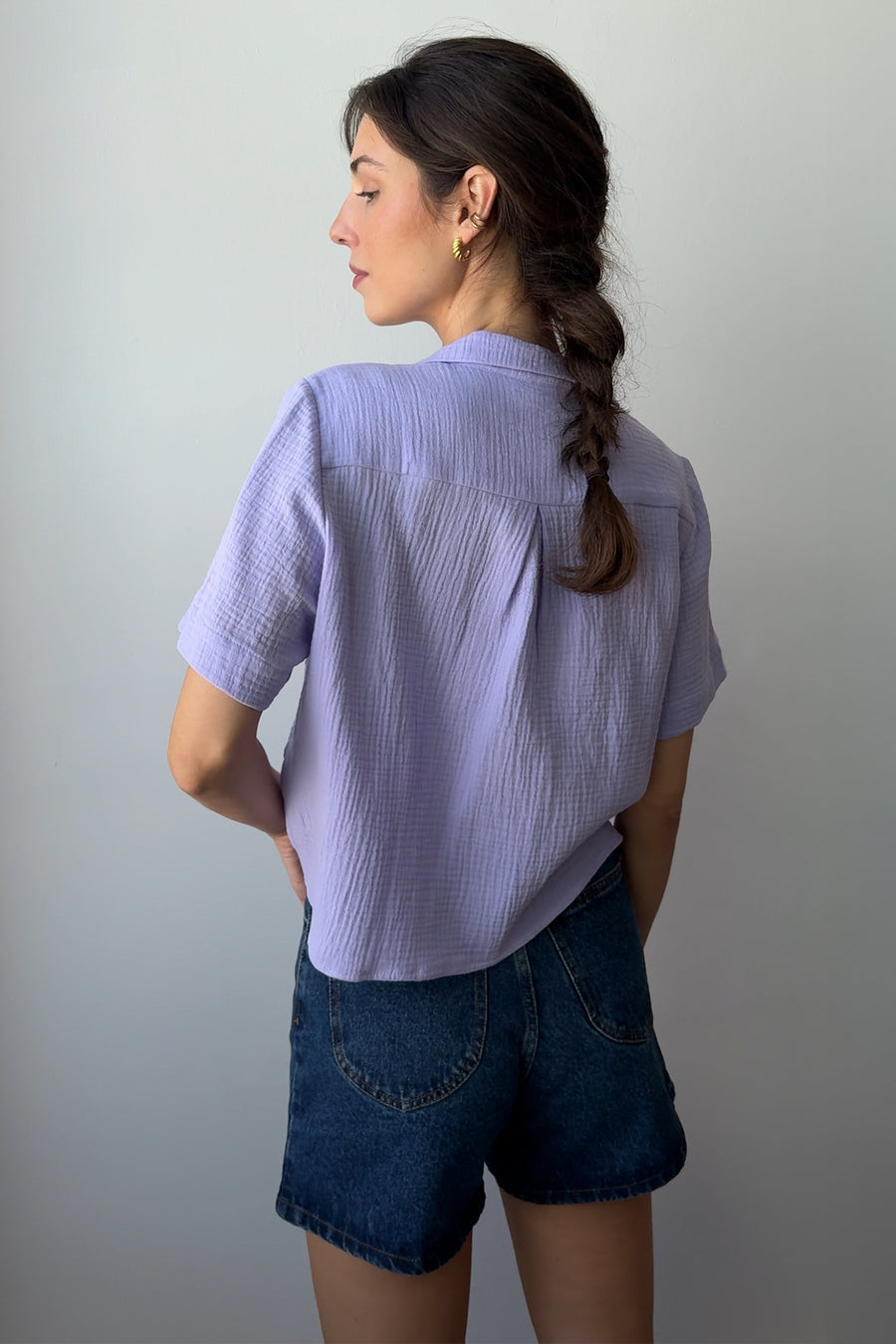 Shirt in cotton muslin / 12 / 01 / vibrant lilac
