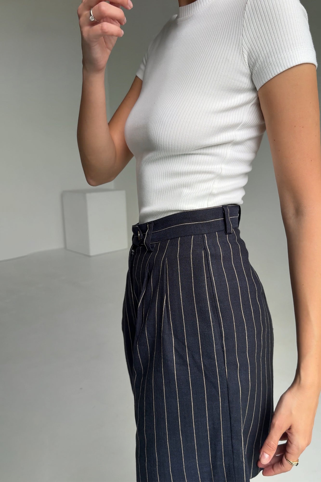 Shorts in cotton & viscose blend / 09 / 12 / night blue