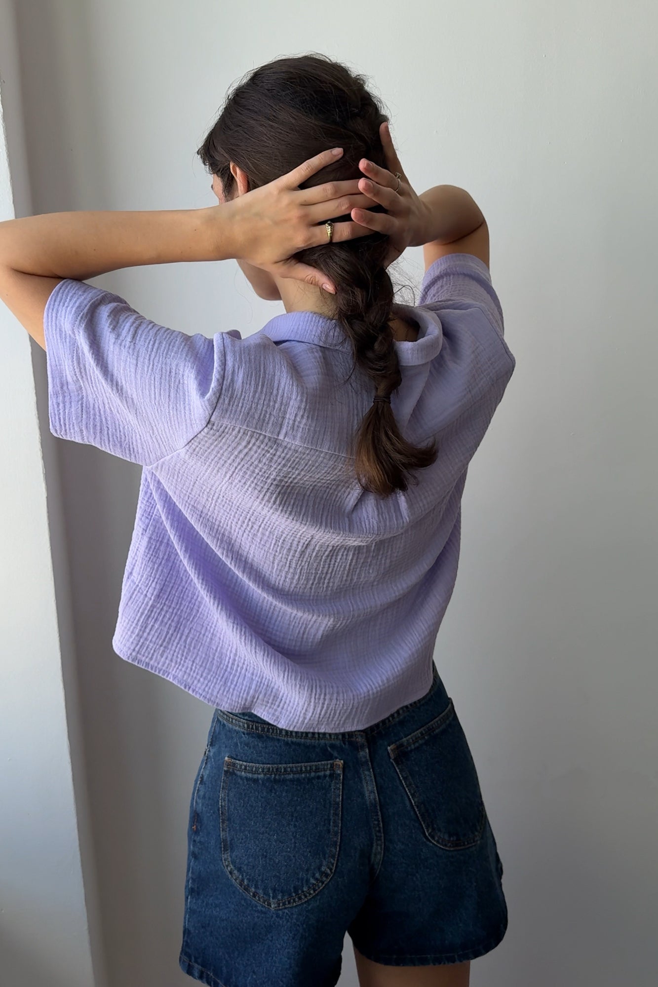 Shirt in cotton muslin / 12 / 01 / vibrant lilac