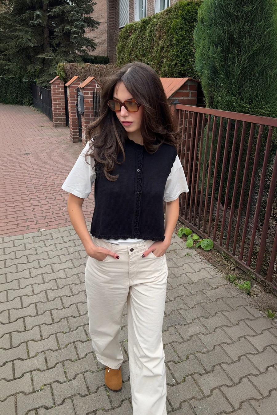 Vest in organic cotton / 22 / 01 / onyx black