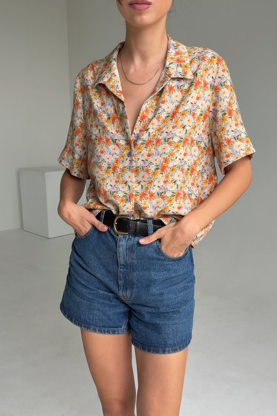 Shirt in viscose & linen blend  / 12 / 01 / sunny garden