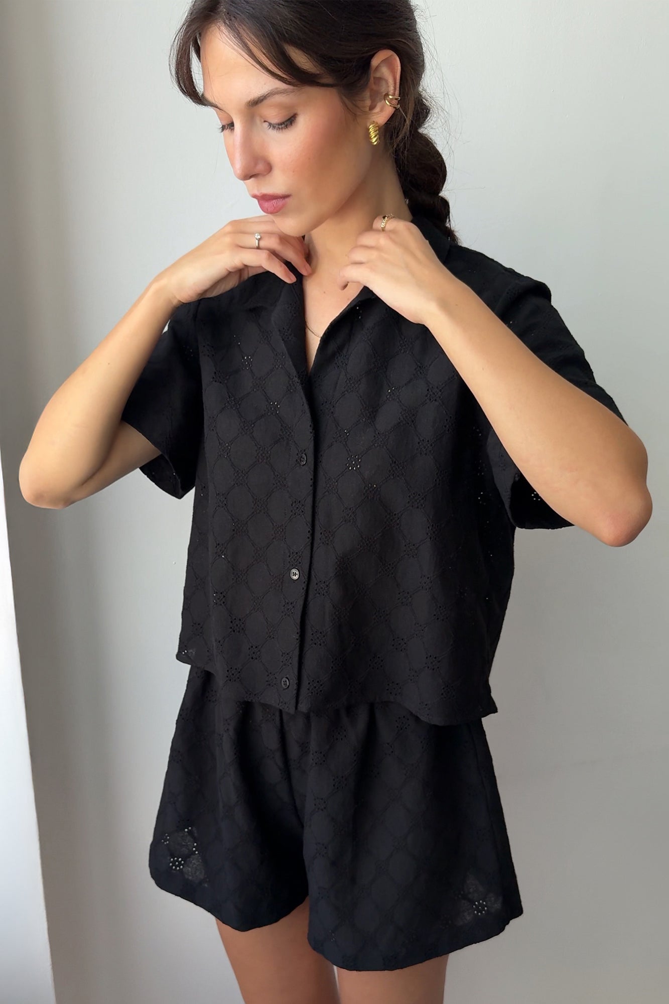 Shirt in cotton / 12 / 01 / ink black