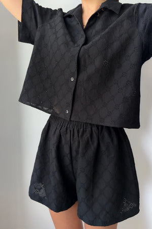 Shirt in cotton / 12 / 01 / ink black