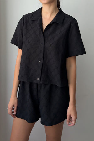 Shirt in cotton / 12 / 01 / ink black