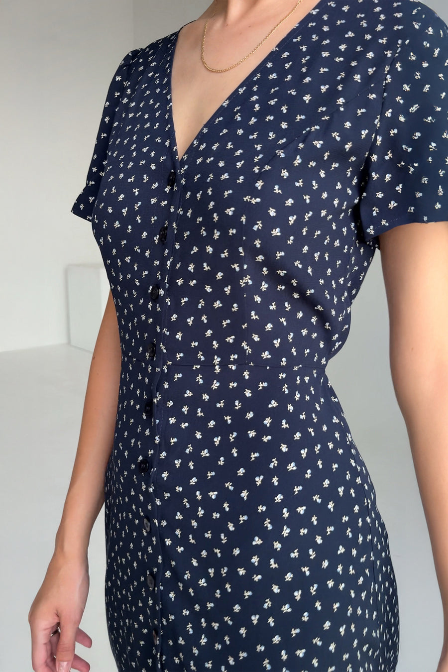 Dress in viscose / 03 / 33 / forget-me-not blue
