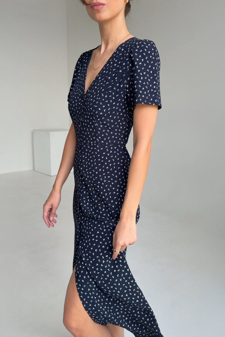 Dress in viscose / 03 / 33 / forget-me-not blue