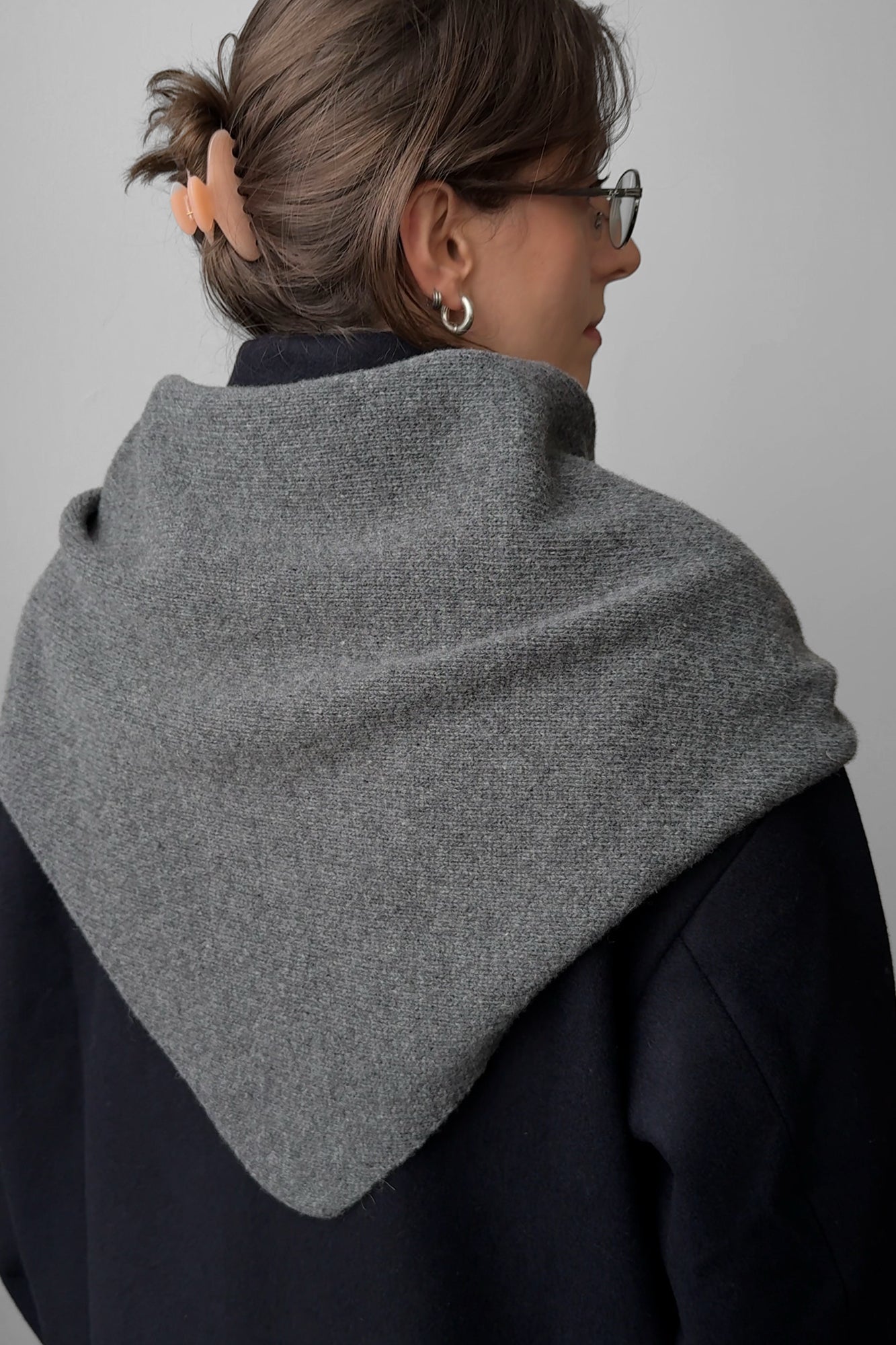 Scarf in wool / 21 / 17 / mist grey