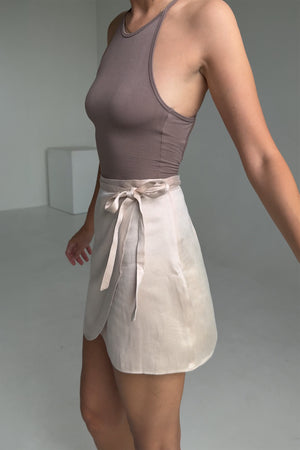 Skirt in lyocell & viscose blend / 07 / 18 / pink pearl