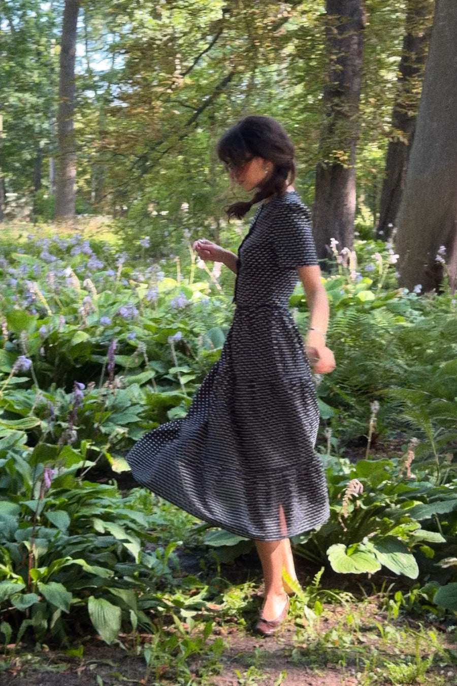 ?The model is 178 cm tall and wears size XS/S? *shirt-in-tencel-12-34-polka-dot*