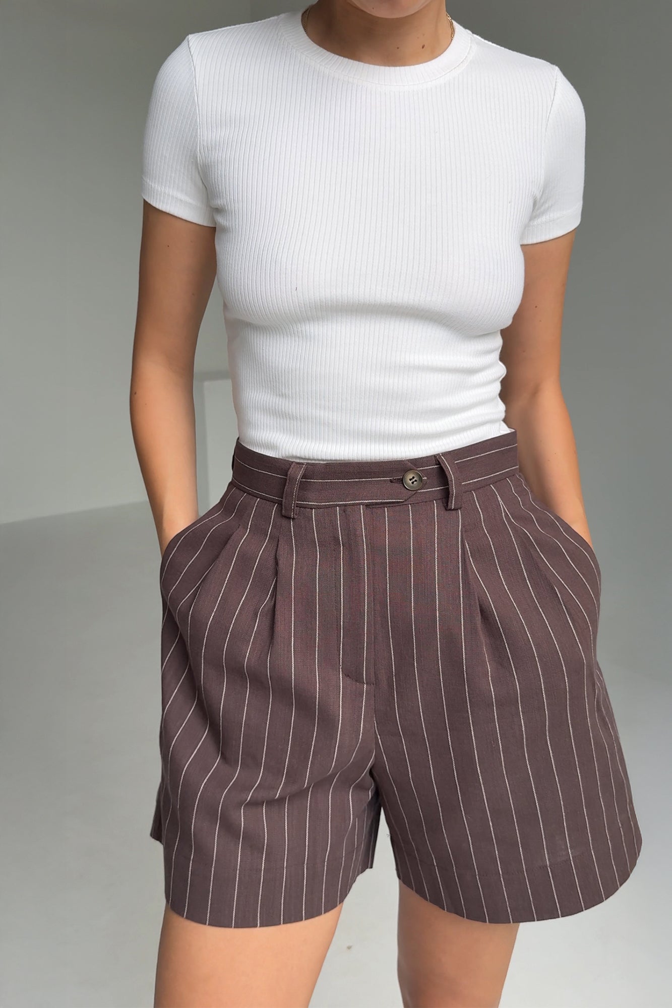 Shorts in cotton & viscose blend / 09 / 12 / chocolate brown