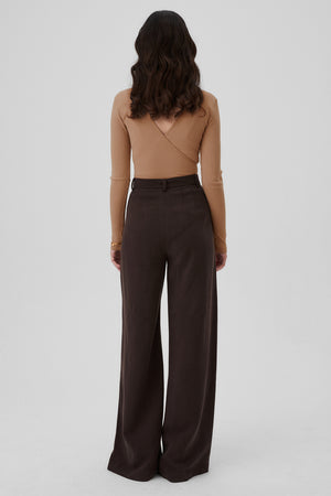 Tencel™ trousers / 05 / 05 / dark chocolate *bodysuit-in-organic-cotton-01-06-coffee-cream* ?The model is 172cm tall and wears size XS?